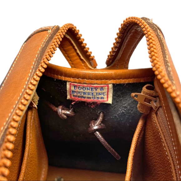 Vintage Dooney & Burke- Black/Brown Leather Handbag w/ Shoulder Strap - Picture 12 of 12